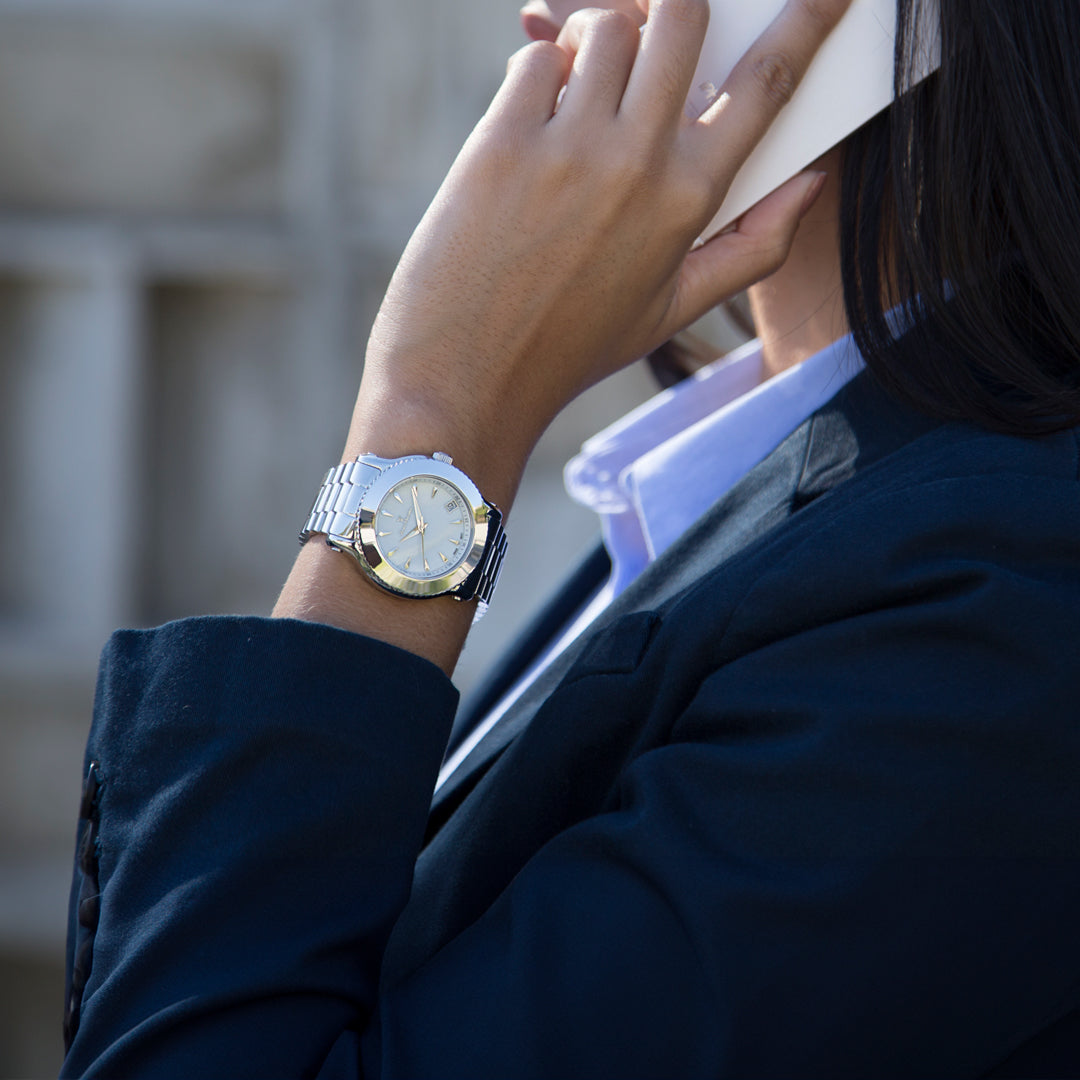 Relógio Jean Vernier Aço Prateado Fecho Duplo Calendário Movimento Suíço JV01022 - Imagem 3