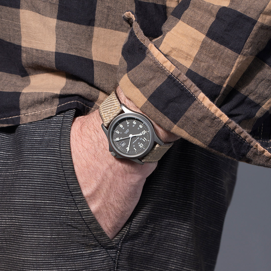 Relógio Jean Vernier Pulseira Couro / Nylon Bege Calendário JV01331-03 - Imagem 2