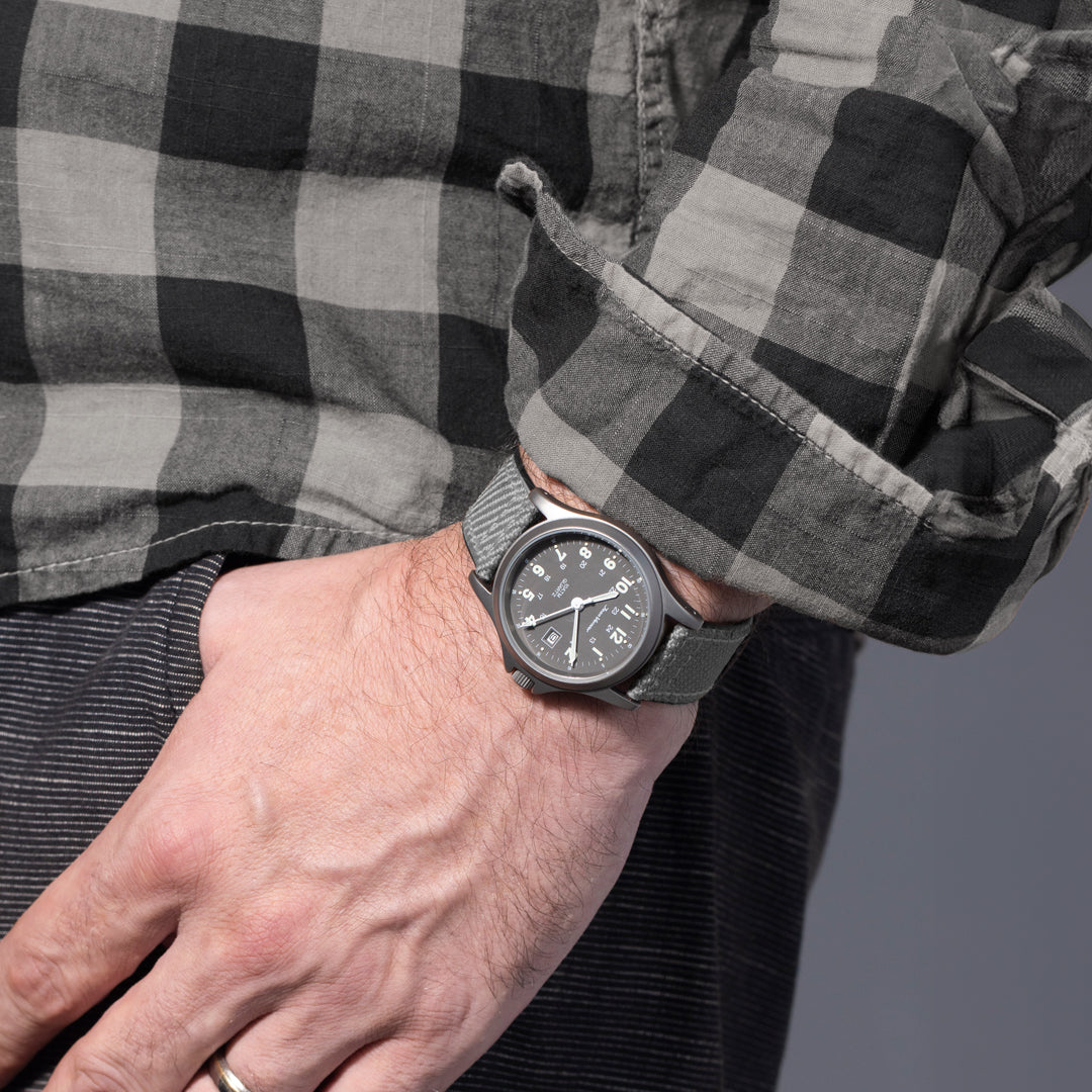 Relógio Jean Vernier Pulseira Couro / Nylon Cinza Calendário JV01331-02 - Imagem 4